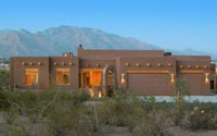 Unsubdivided West Tucson Home